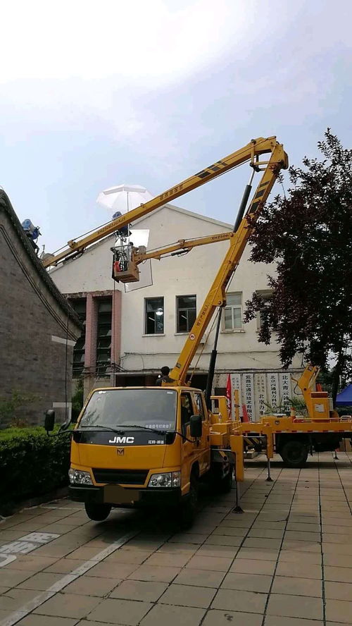 北京朝陽區高空作業車與升降車租賃服務 價格優惠，隨車吊配套，專業高效之選